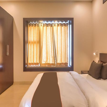 Townhouse Amaraa Farms Near Lulu Hypermarket Lakhnaú Exteriér fotografie