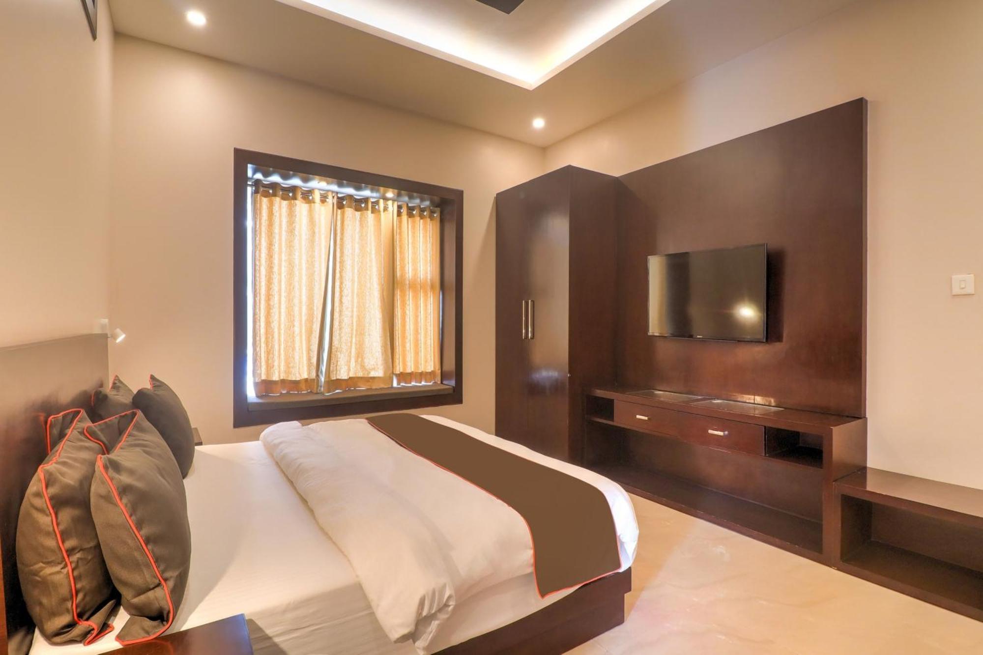 Townhouse Amaraa Farms Near Lulu Hypermarket Lakhnaú Exteriér fotografie
