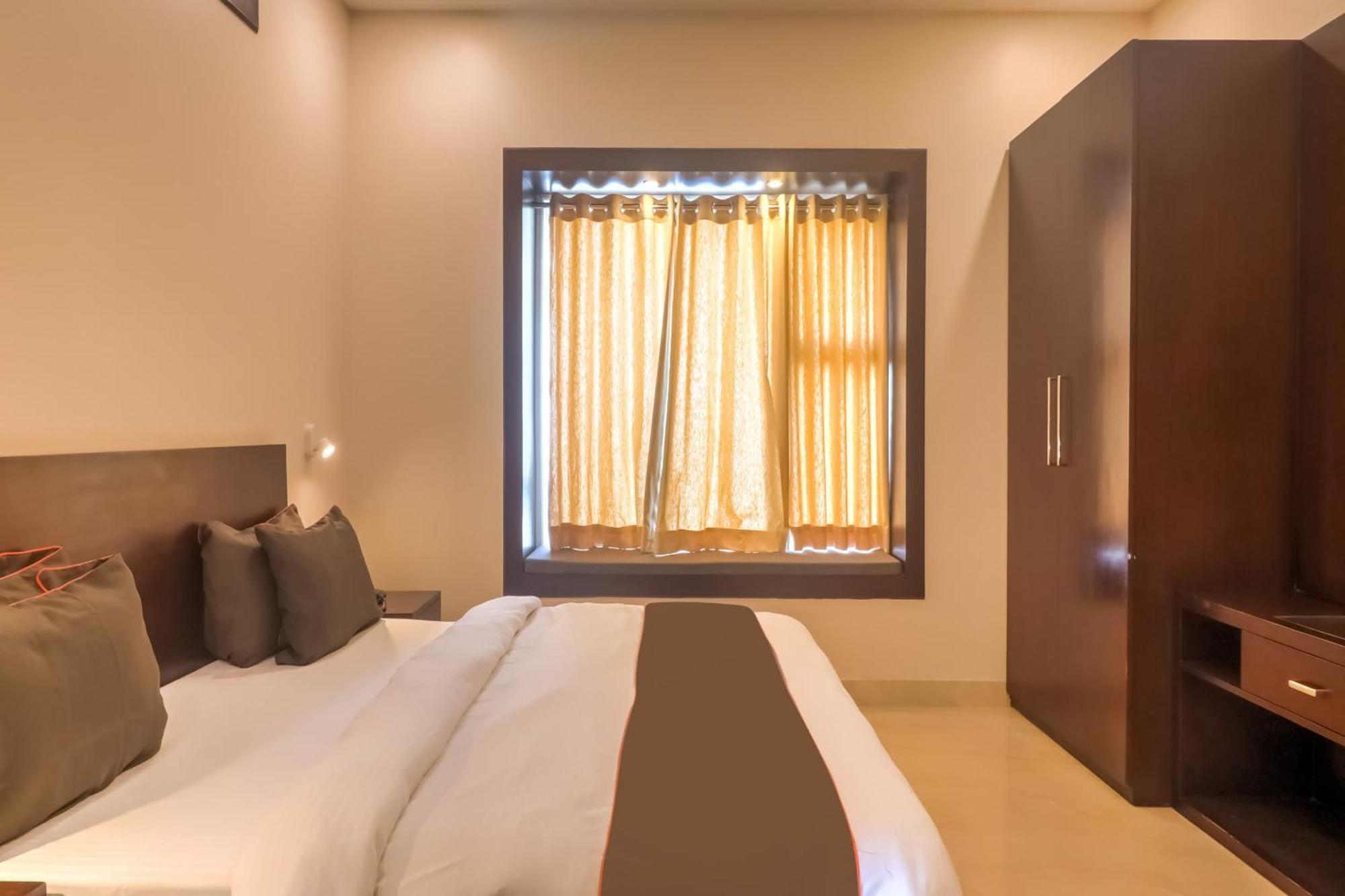 Townhouse Amaraa Farms Near Lulu Hypermarket Lakhnaú Exteriér fotografie