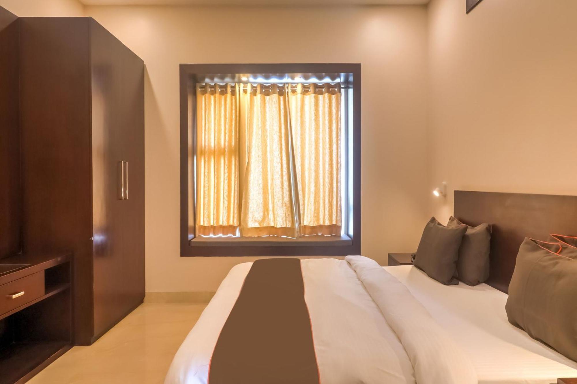 Townhouse Amaraa Farms Near Lulu Hypermarket Lakhnaú Exteriér fotografie