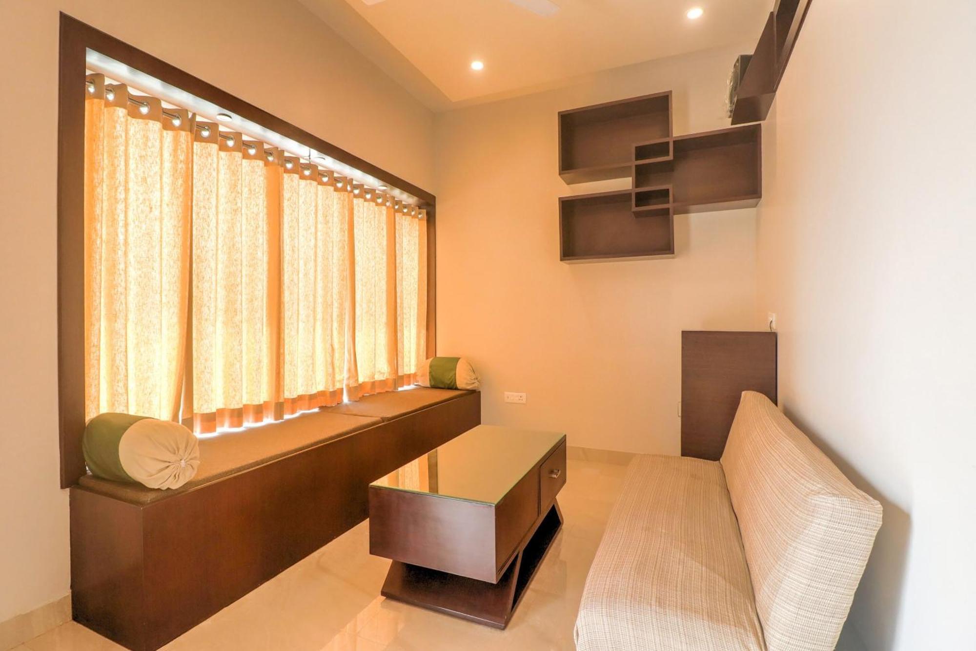 Townhouse Amaraa Farms Near Lulu Hypermarket Lakhnaú Exteriér fotografie